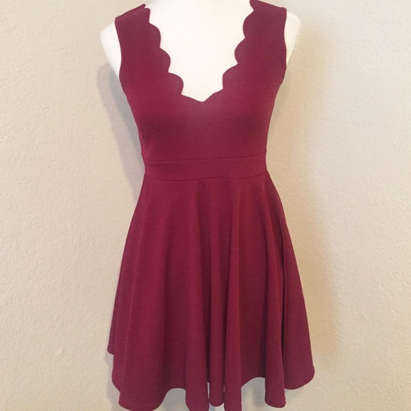 boohoo scallop dress